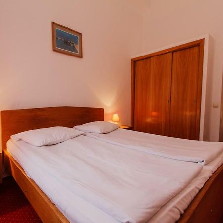 Hotel Teilor Caciulata Εξωτερικό φωτογραφία